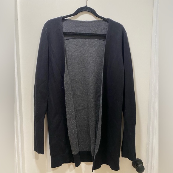lululemon athletica Black and Gray Women's Cardigan - Picture 1 of 9